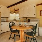 Main Sail Cottage Kitchen